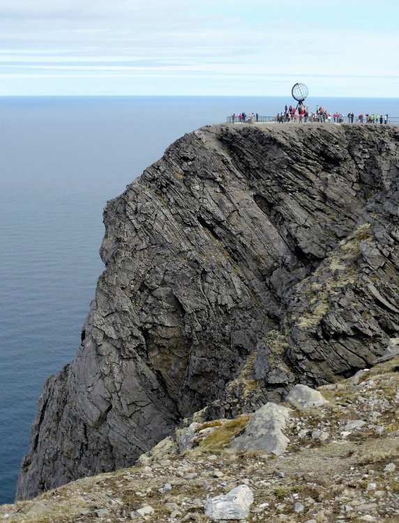 15 Death-Defying Hiking Trails