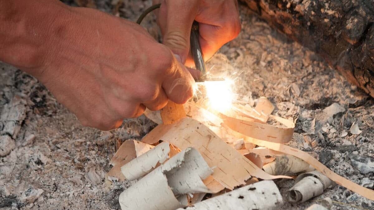 How to Use a Fire Starter? Step by Step Guide